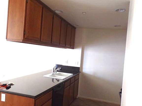 2nd image of 4243 Lowell St Unit 108