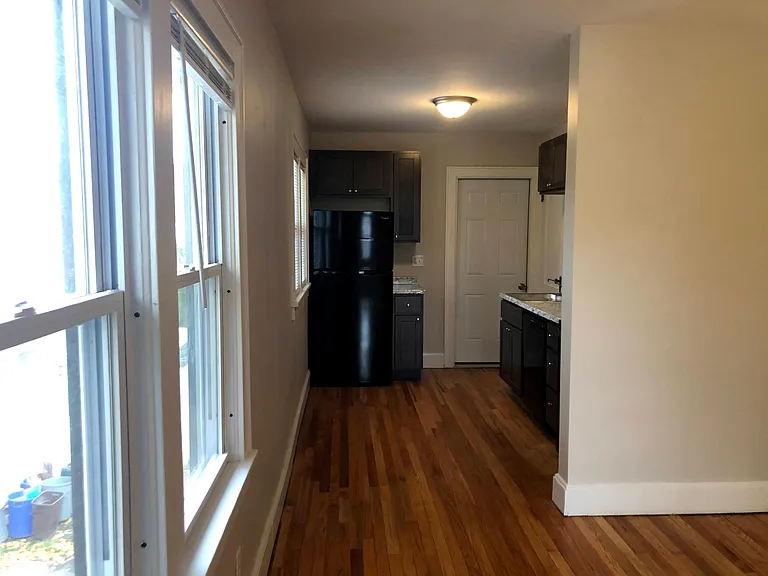 132 N Broad St — Photo 6
