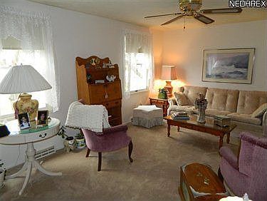 3rd image of 5871 Brewster Dr