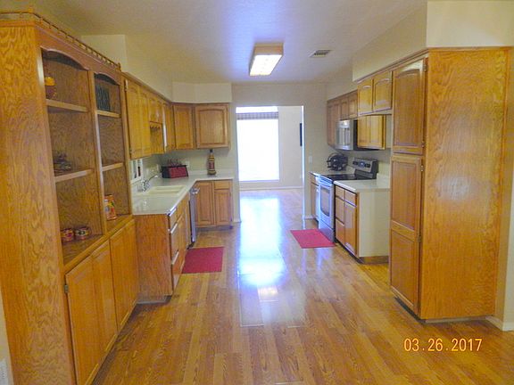 5th image of 3110 Barcelona Dr