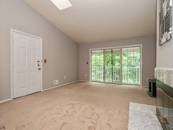 3rd image of 3615 Holman Ct Unit 3615