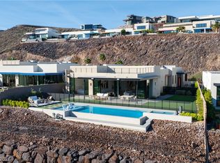 670 Blackrock Rim Dr, Henderson, NV 89012