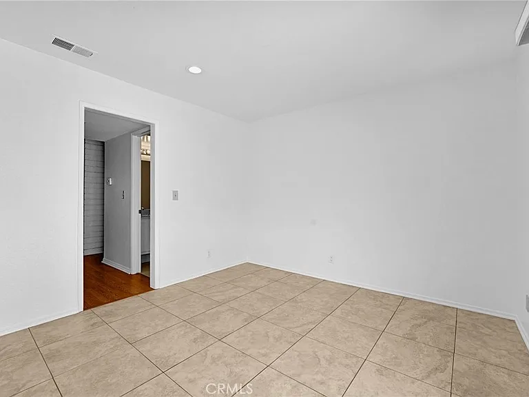 2648 Vista Del Oro — Photo 11