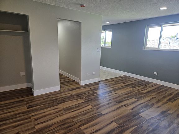 4th image of 1644 Hanover St APT 203