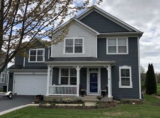 371 Oakmont Dr, Cary, IL 60013