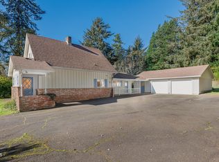 352 SE Johnston Ln, Newport, OR 97365