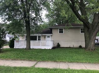 3633 Sangamon St, Steger, IL 60475