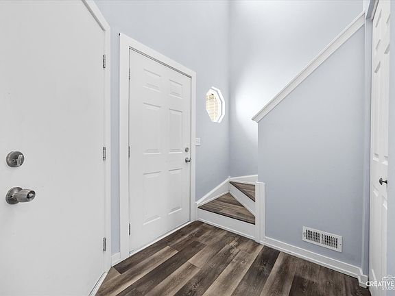 2nd image of 1869 Misty Ridge Ln