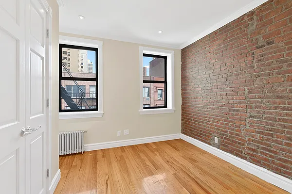 Rented by Cooper & Cooper Real Estate | media 5