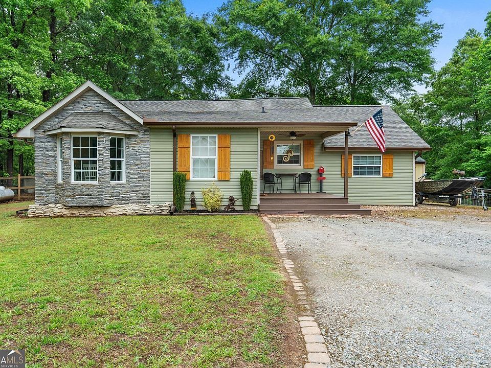1st image of 895 Laney Rd