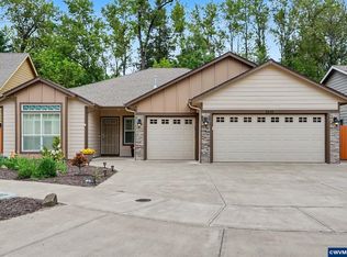 2545 Equestrian Loop S, Salem, OR 97302