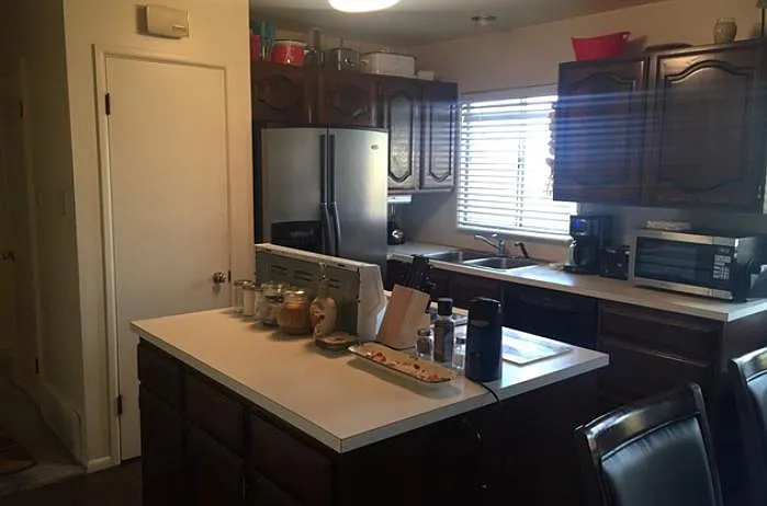 4 bed, 1800 sqft, $1,950 — Photo 4