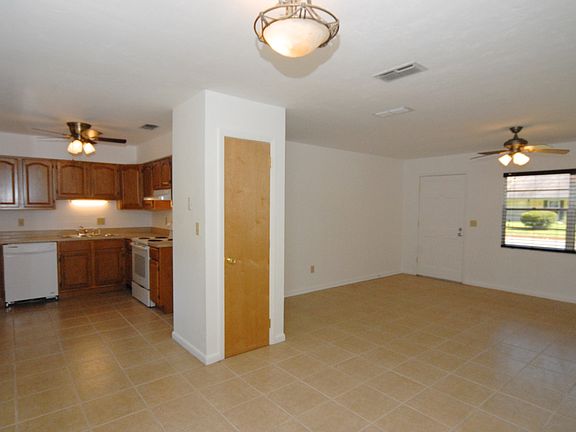 5th image of 6102 NW 27th Ter