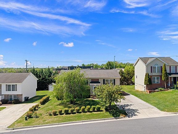 3rd image of 1291 Stonechris Dr