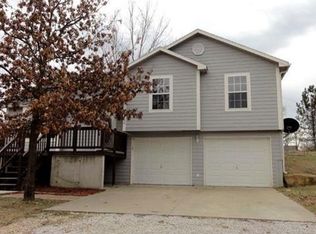 5109 Comanche Ln, Mc Louth, KS 66054