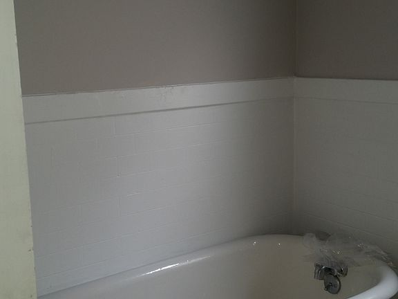 5th image of 298 Taunton Pl Unit 1