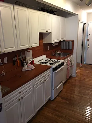 Rented by The MJS Group NY LLC | media 11