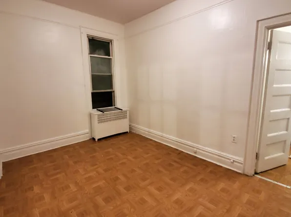 2481 Elm Pl APT 2, Bronx, NY 10458