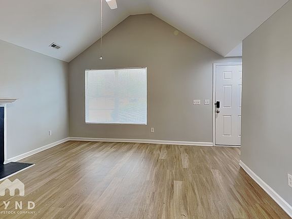 4th image of 3400 Fatima Ct