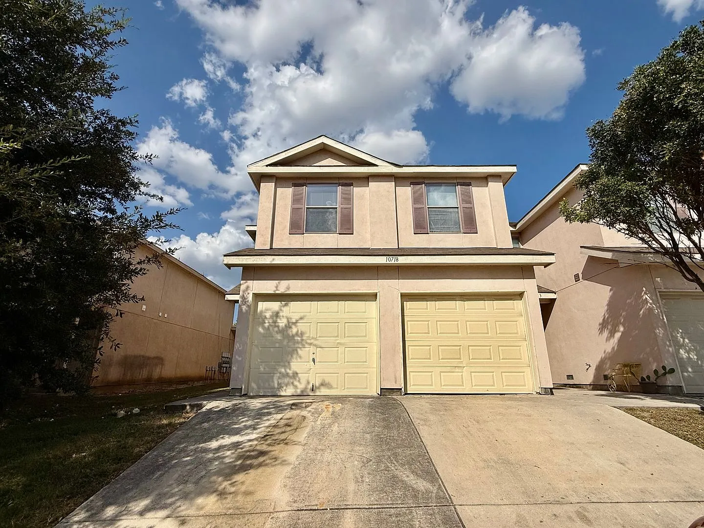 3 bed, 2.5 bath, 1421 sqft, $1,095 — Photo 2
