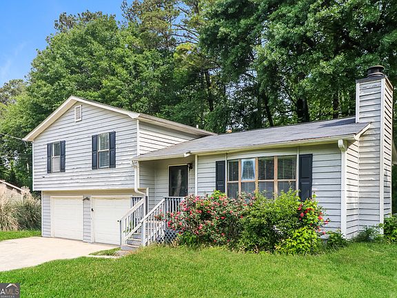 5th image of 2434 Wood Meadows Dr SW