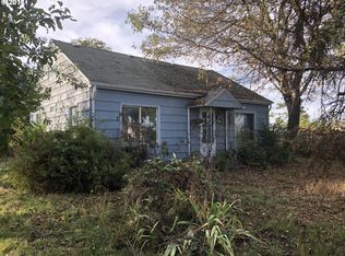 2495 Wood Ave, Eugene, OR 97402