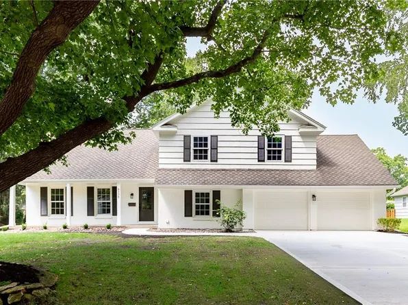 9308 Alhambra St, Prairie Village, KS 66207