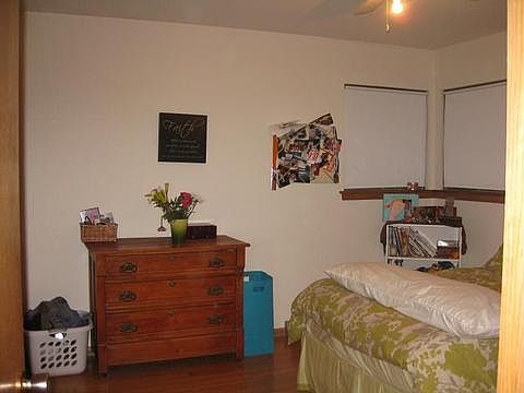 4th image of 1280 N 116th St APT 2