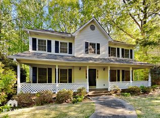 2122 Yorkshire Ct, Woodstock, GA 30189