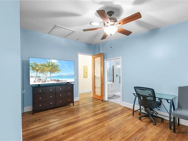 6567 Tahiti Way — Photo 18