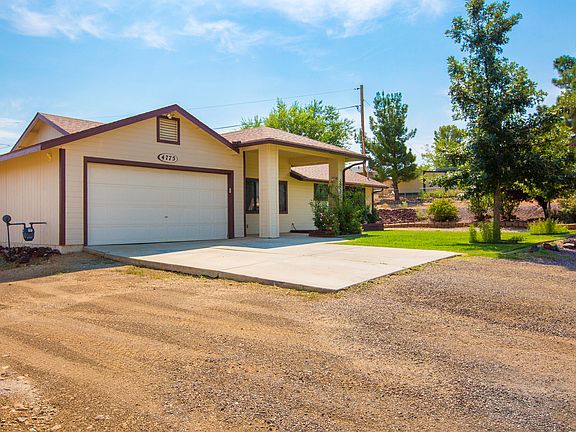3rd image of 4775 N Columbine Dr
