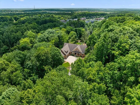 4451 Hartstone DRIVE, Slinger, WI 53086