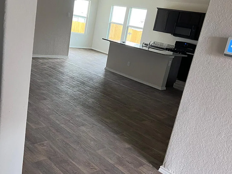 205 Lily Pond Trl — Photo 18