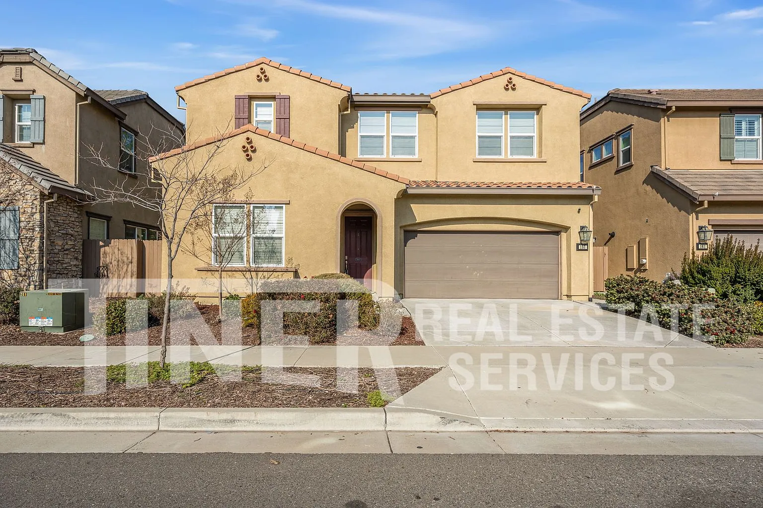 157 Julia Island Cir photo 1