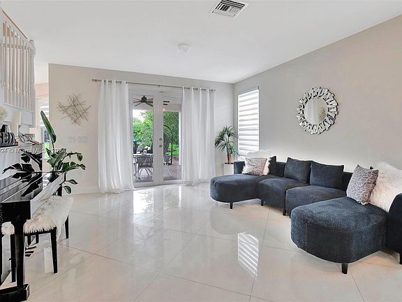 4th image of 4703 SW 176th Ter #4703
