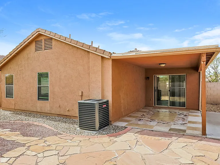 33897 N Wash View Rd — Photo 19