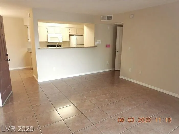 1150 N Buffalo Dr #1090 — Photo 3
