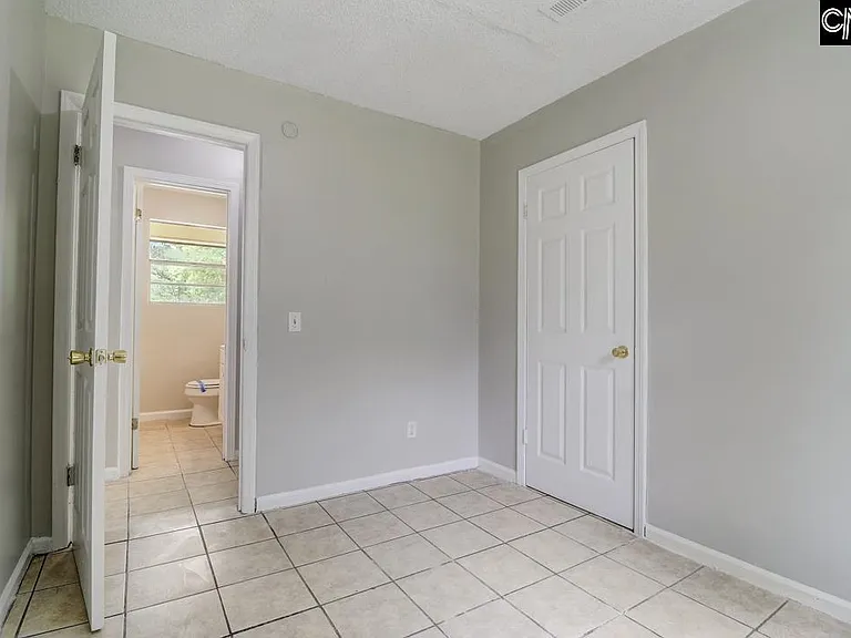 329 Saddlefield Rd — Photo 11