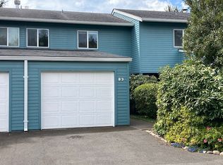 135 NW 33rd St APT B3, Newport, OR