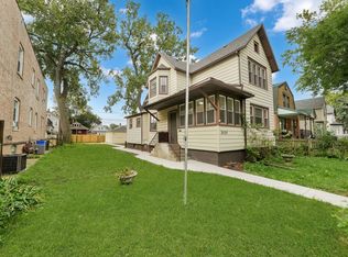 3237 W 64th Pl, Chicago, IL 60629