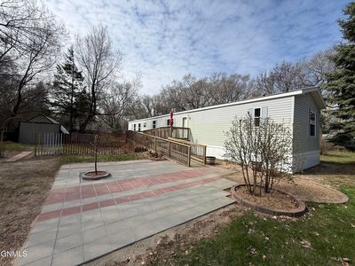 7037 Snappy Ln, Bismarck, ND, 58504