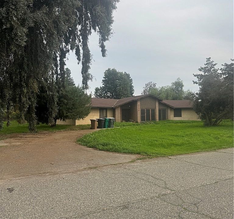 1st image of 5580 Celestial Dr