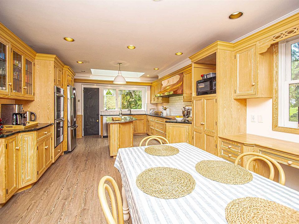 40 Kingwood Park, Poughkeepsie, NY 12601 Zillow