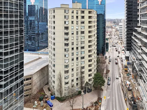 500 Talbot St #402, London, ON N6A 2S3