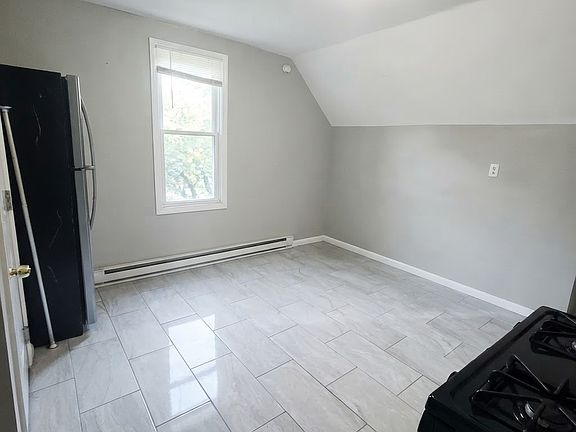 3rd image of 28 Harding Pl #3A