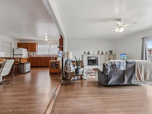 3202 Tallmon St, Marina, CA 93933