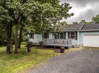 299 Bromley Rd, Henryville, PA 18332