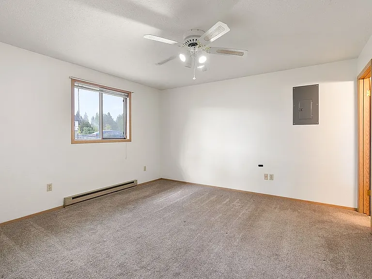 11706 E 24th Ave — Photo 12