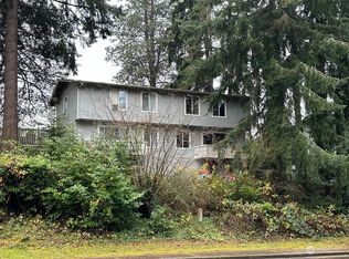 2411 Oak Dr #C & D, Steilacoom, WA