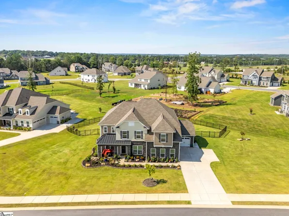 208 Isleview Pl, Greer, SC 29651